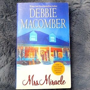 Debbie Macomber's Mrs. Miracle book